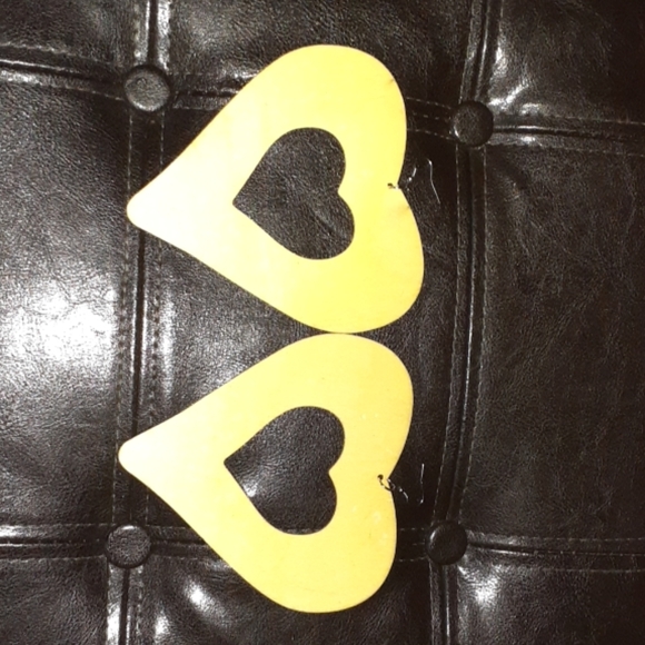 Yellow wooden hoop earrings - Picture 2 of 2